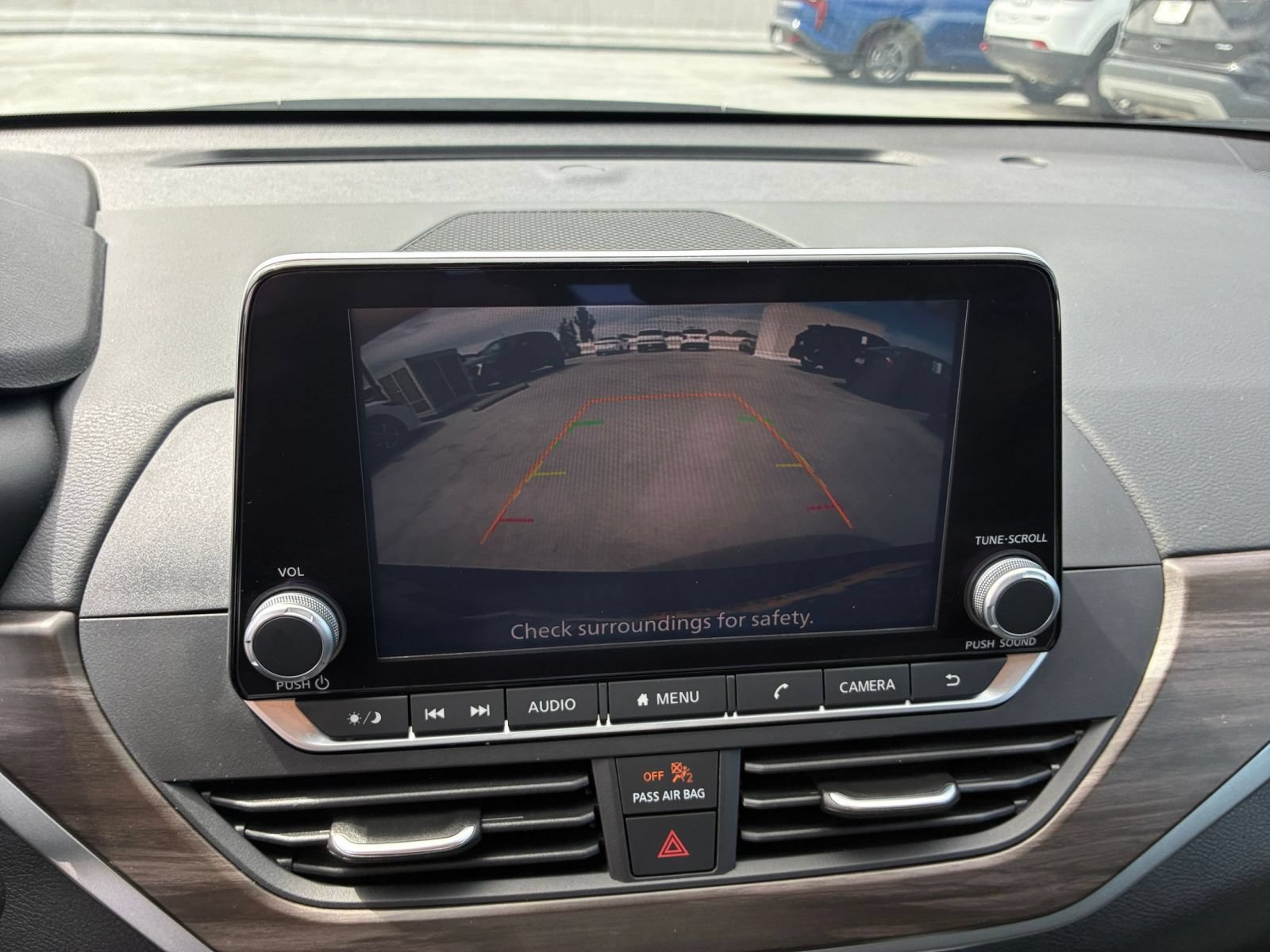 Used 2025 Nissan Altima 2.5 SV FWD image 22