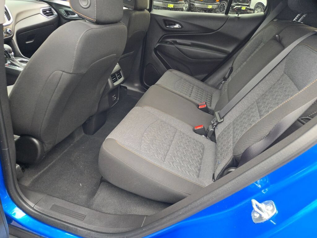Certified 2024 Chevrolet Equinox LT w/ LPO, Floor Liner Package FWD image 22