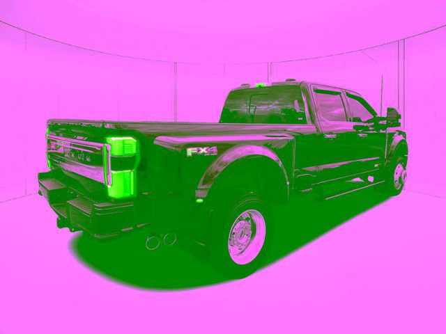 Used 2024 Ford F450 4x4 Crew Cab Super Duty image 5