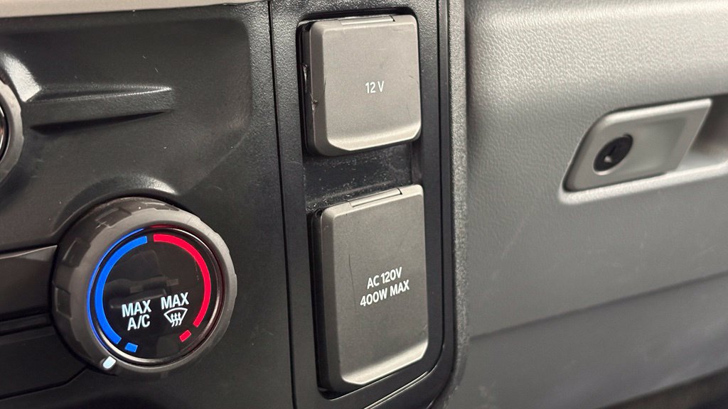 Used 2024 Ford F350 XLT w/ FX4 Off-Road Package AWD/4WD image 43