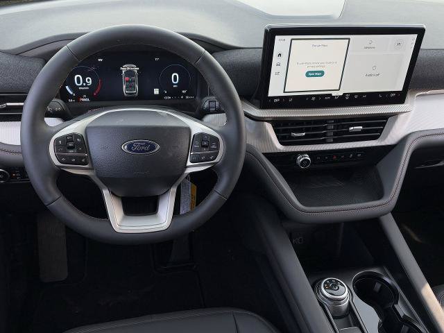 New 2026 Ford Explorer Active w/ Active Comfort Package RWD image 38
