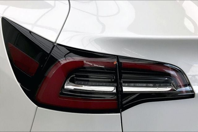 Used 2021 Tesla Model 3 Long Range AWD/4WD image 26