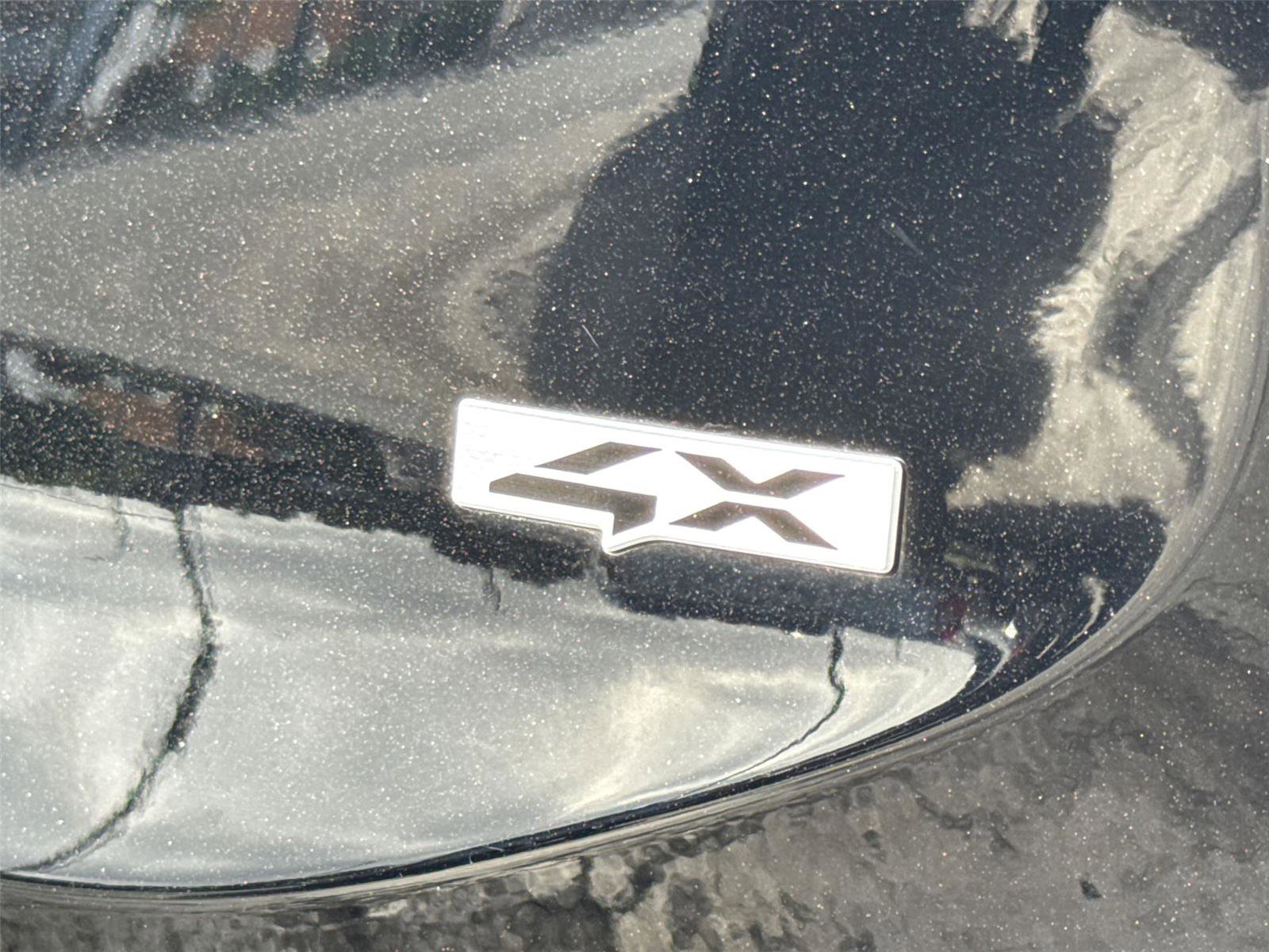 Used 2023 Kia Telluride SX image 14