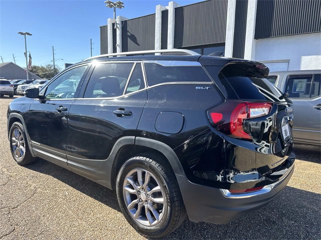 Used 2022 GMC Terrain SLT image 9