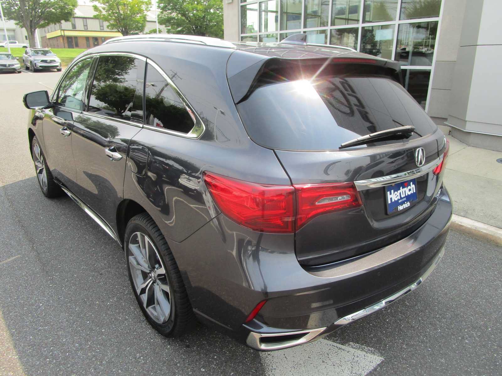 Certified 2019 Acura MDX w/ Advance Package AWD/4WD image 7