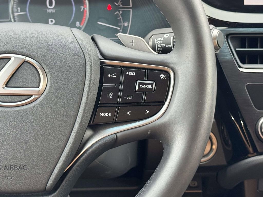 Used 2023 Lexus ES 250 w/ Premium Package AWD/4WD image 21