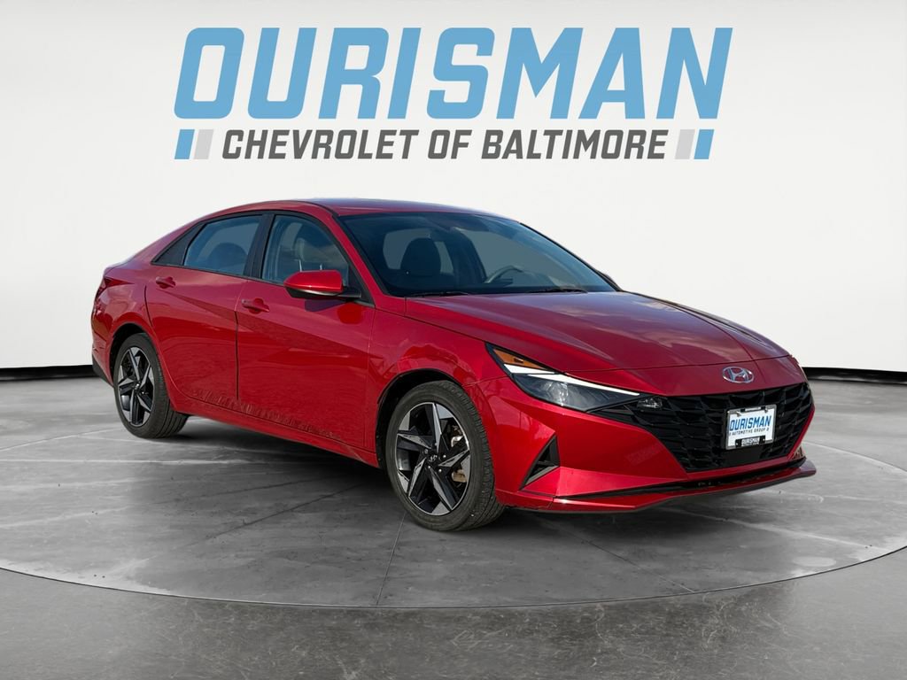 Used 2023 Hyundai Elantra SEL w/ Convenience Package
