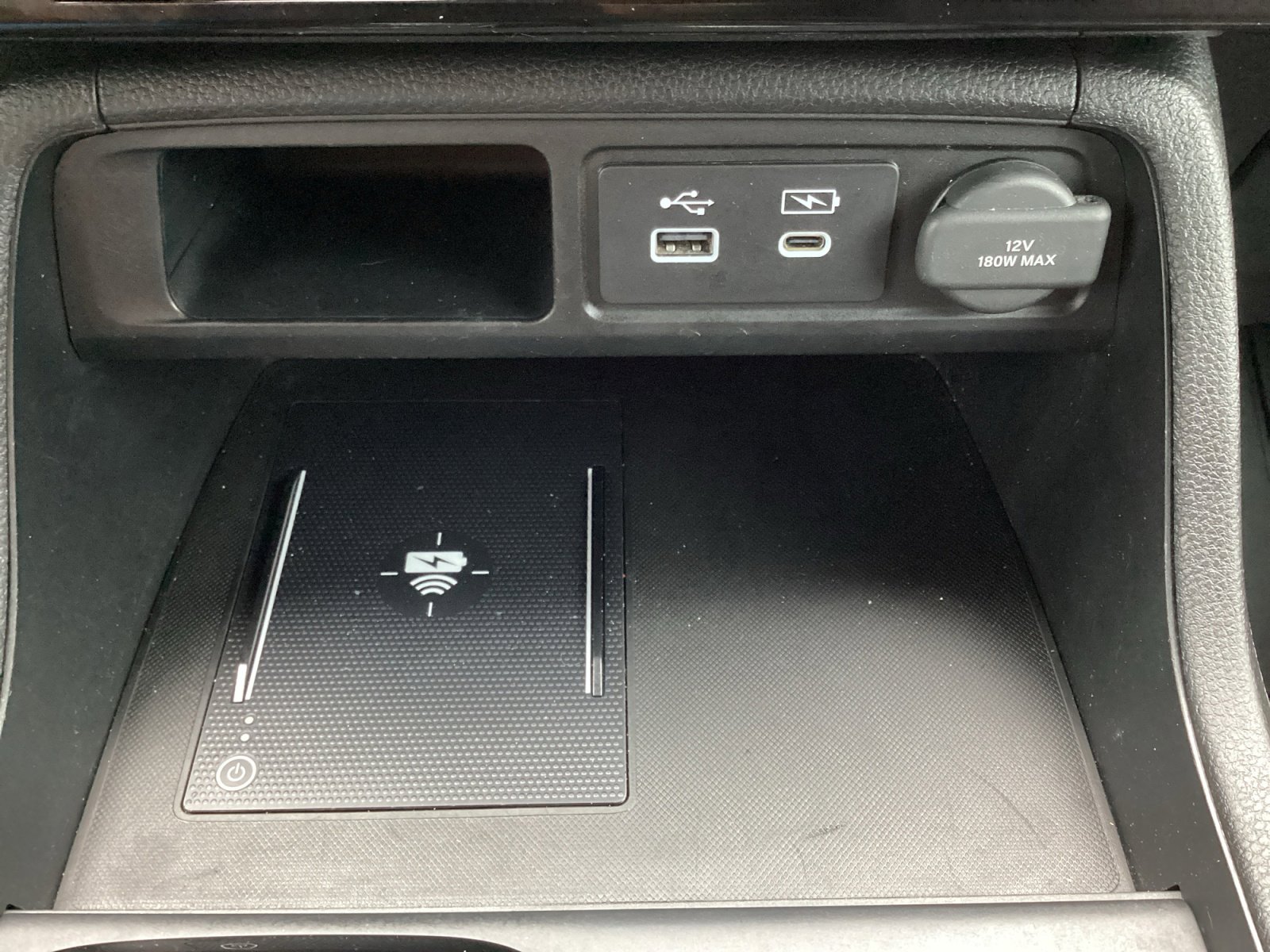 Used 2025 Honda Pilot Black Edition image 25