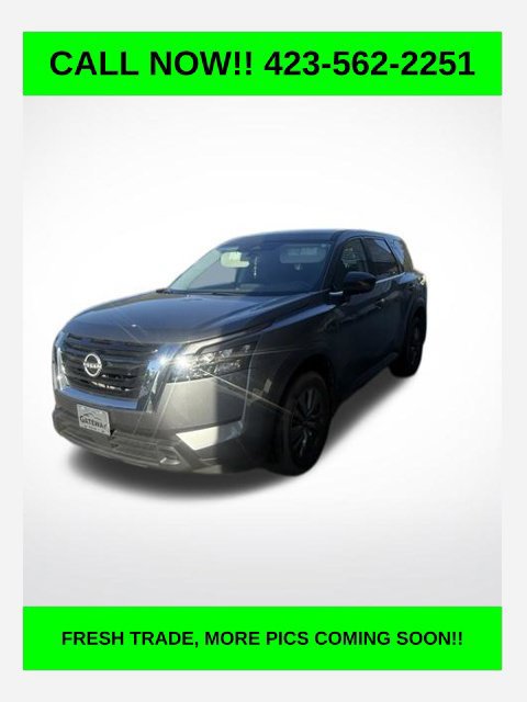 Used 2025 Nissan Pathfinder S AWD/4WD image 1