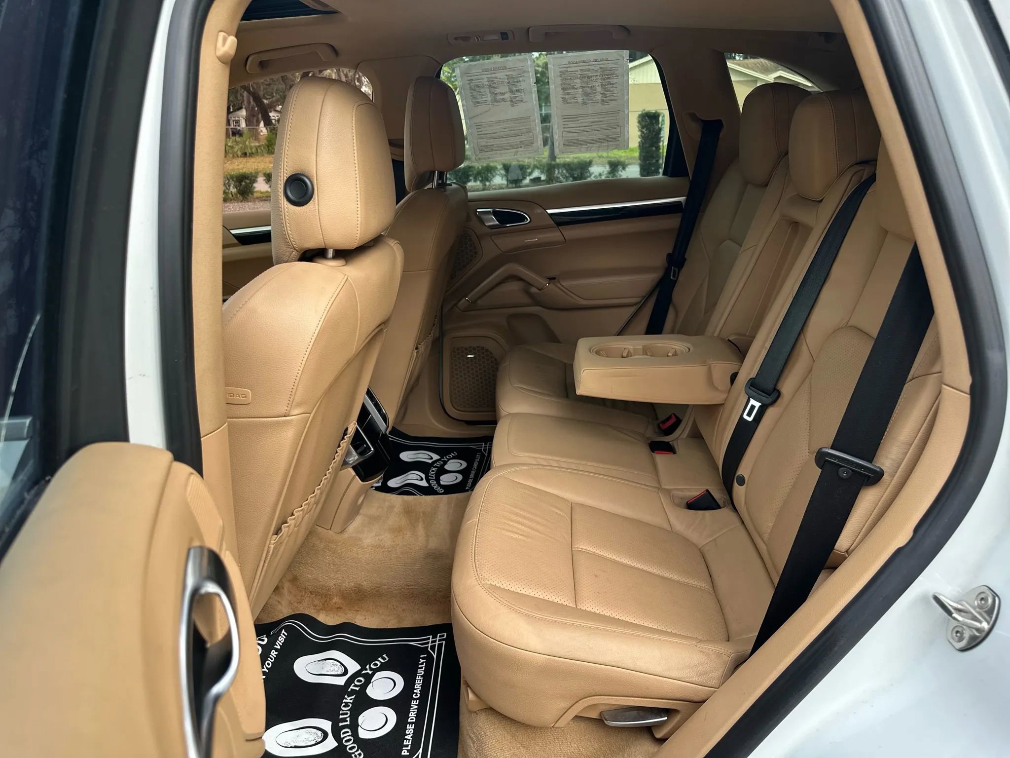 Used 2014 Porsche Cayenne Platinum Edition image 7