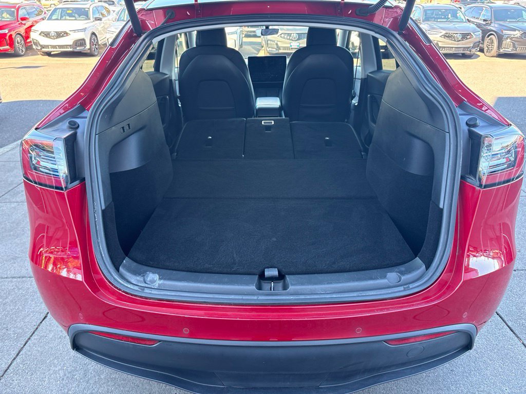 Used 2022 Tesla Model Y Long Range AWD/4WD image 31
