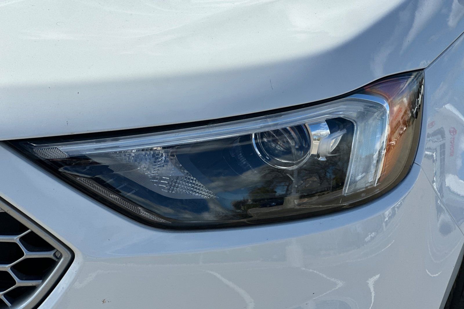 Used 2024 Ford Edge SEL image 52