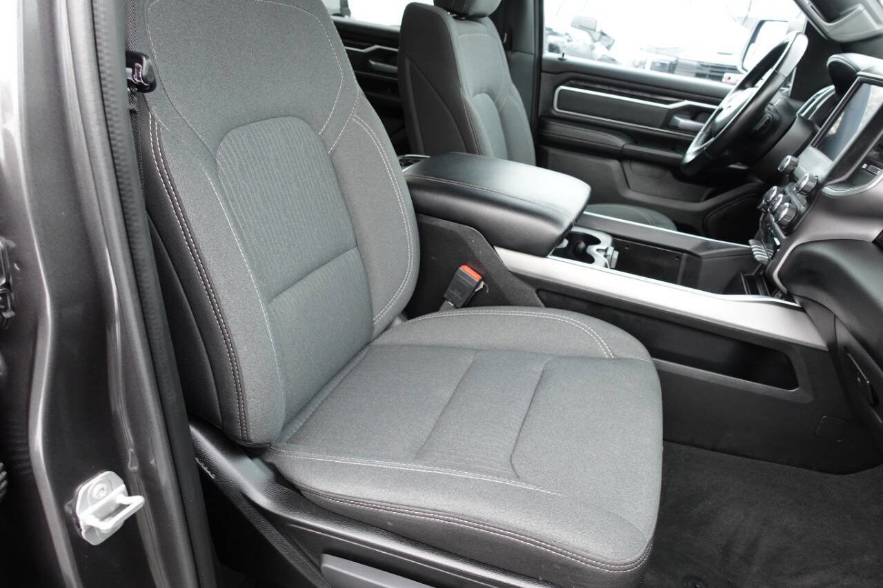 Used 2022 RAM 1500 Big Horn AWD/4WD image 39