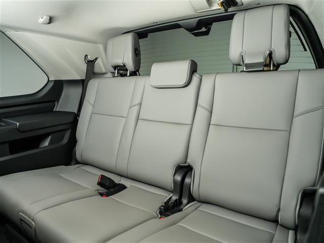 Used 2024 Toyota Sequoia SR5 w/ SR5 Premium Package AWD/4WD image 15
