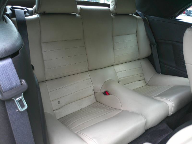 Used 2013 Ford Mustang Premium RWD image 18