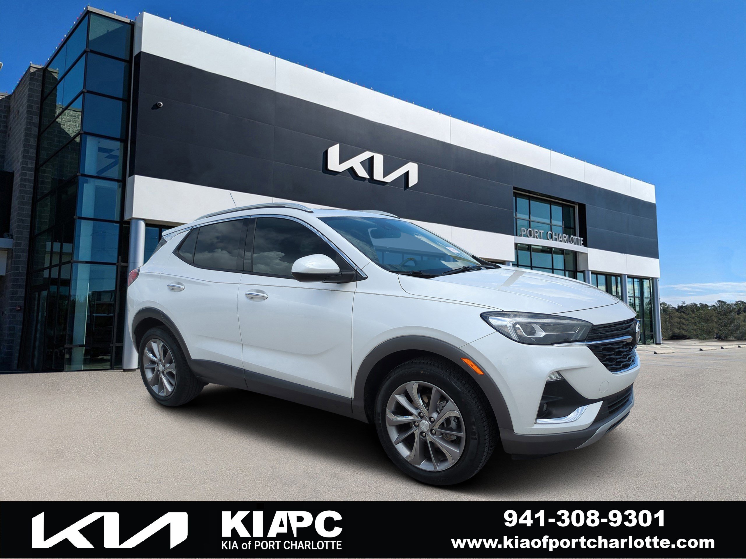 Used 2023 Buick Encore GX Essence w/ Experience Buick Package FWD video 1
