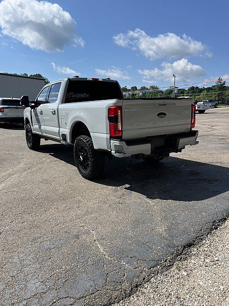 Used 2026 Ford F250 XLT w/ XLT Premium Package AWD/4WD image 5