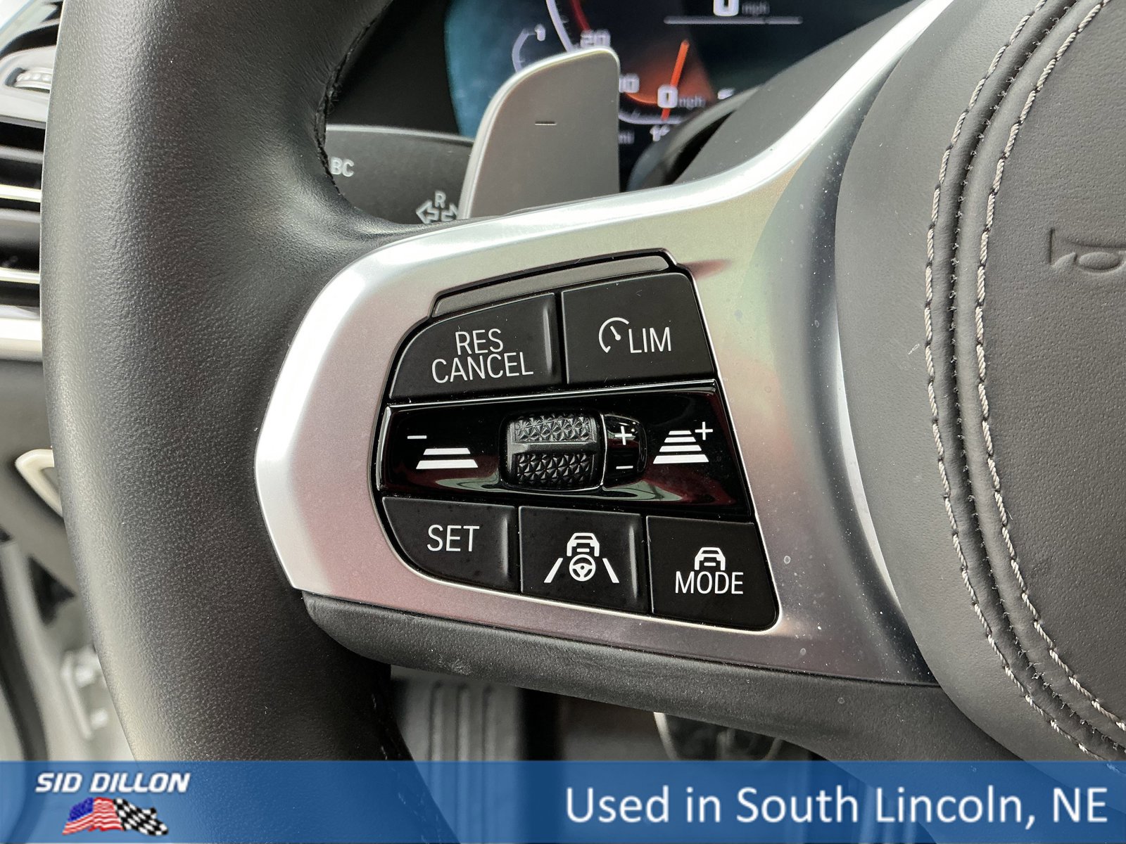 Used 2021 BMW X5 M50i w/ Executive Package image 9