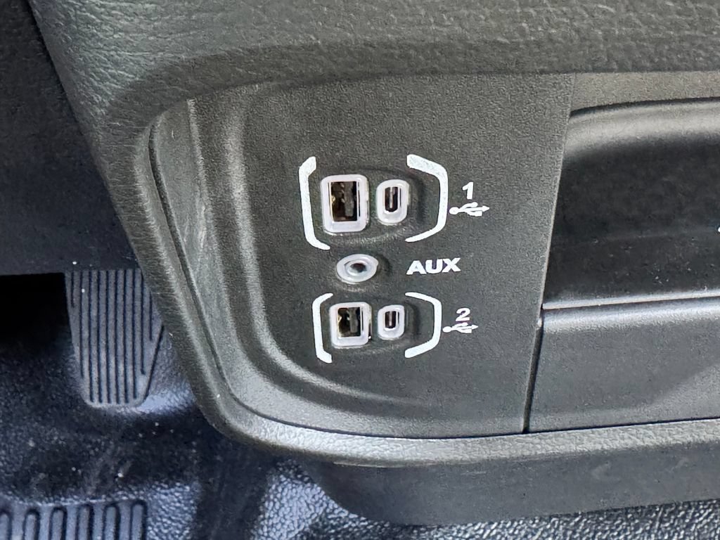 New 2026 RAM 3500 Tradesman AWD/4WD image 18