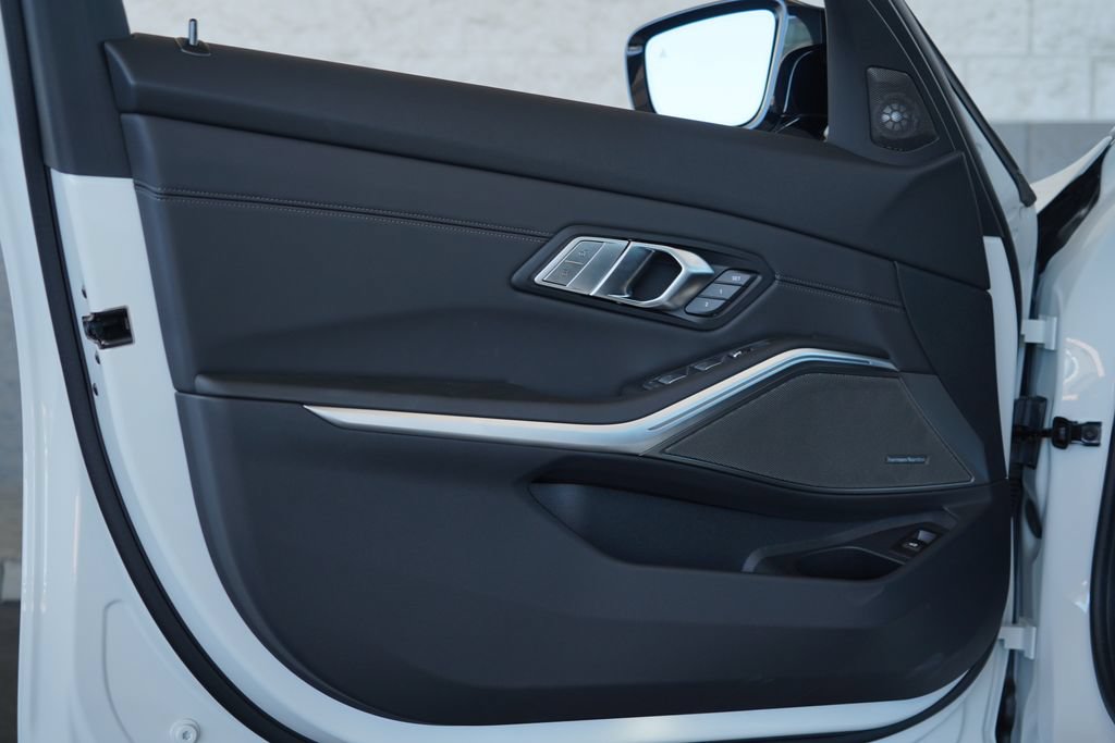 New 2027 BMW M3 Competition w/ Executive Package AWD/4WD image 9