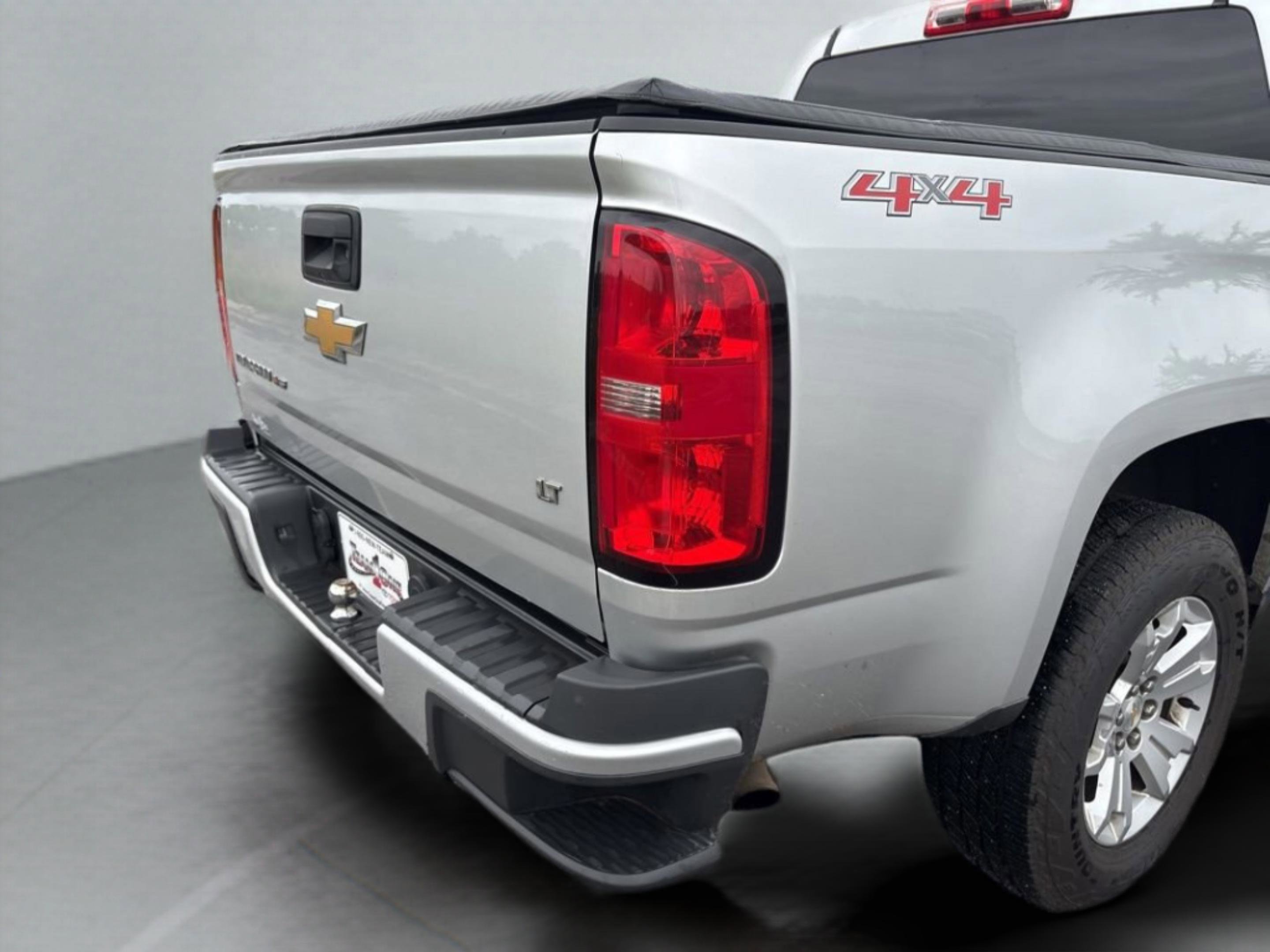 Used 2020 Chevrolet Colorado LT AWD/4WD image 34