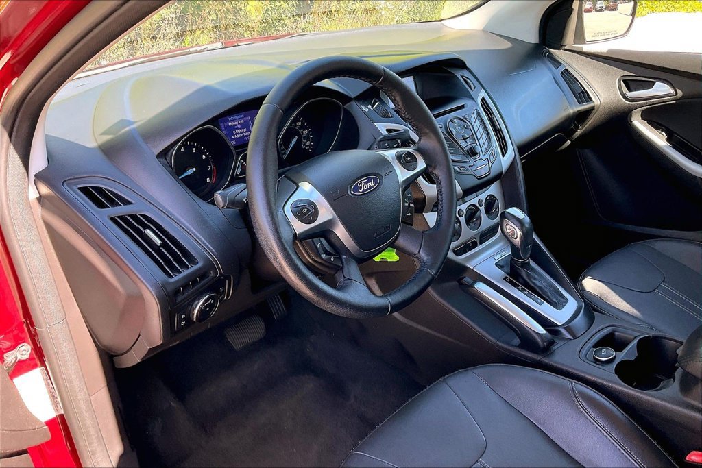 Used 2013 Ford Focus SE FWD image 14