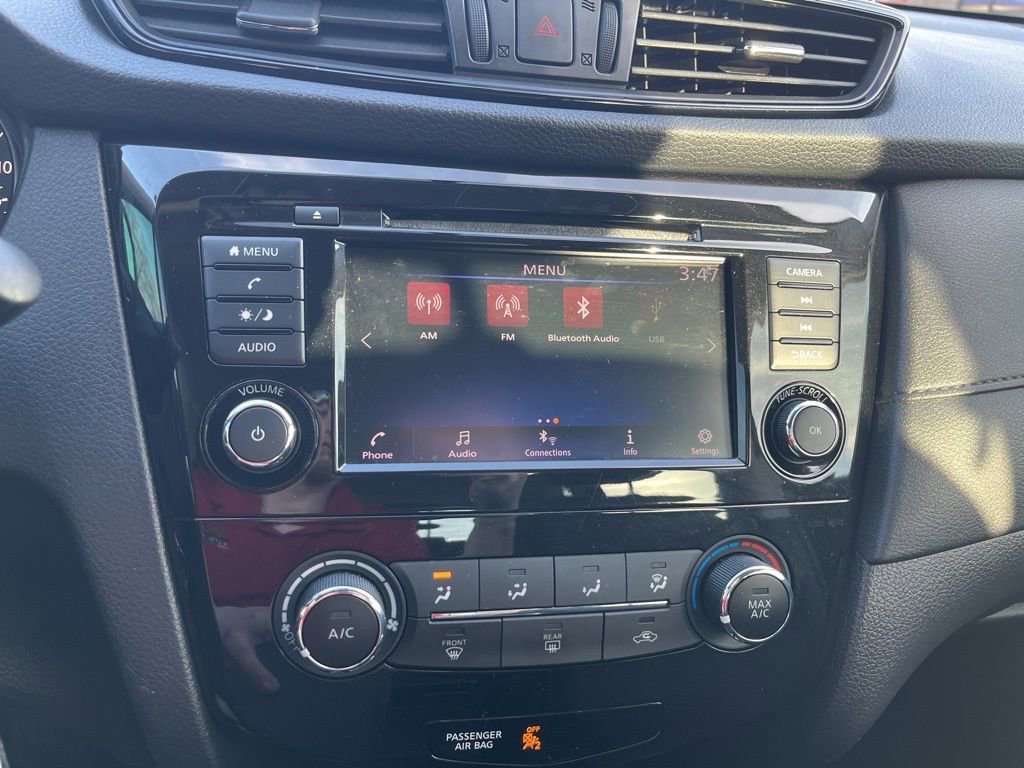 Used 2018 Nissan Rogue S image 67