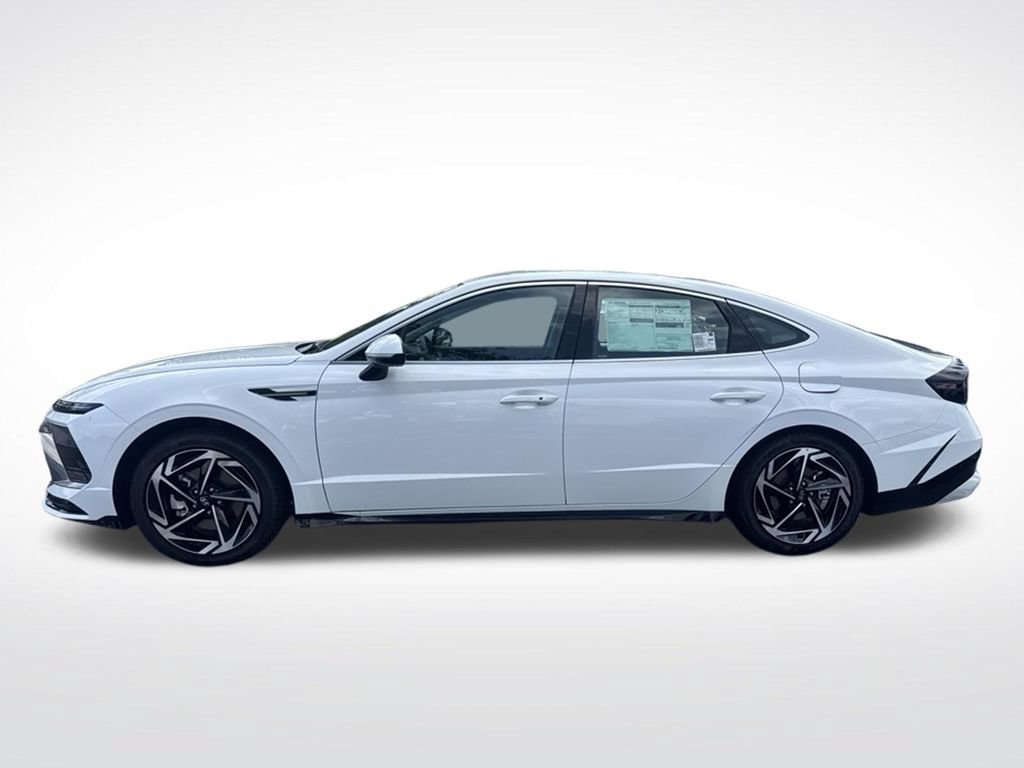 New 2026 Hyundai Sonata SEL FWD image 4