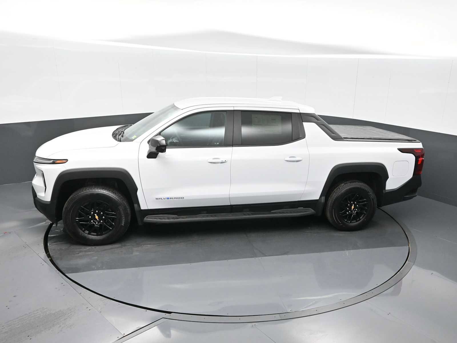New 2024 Chevrolet Silverado EV W/T AWD/4WD image 16