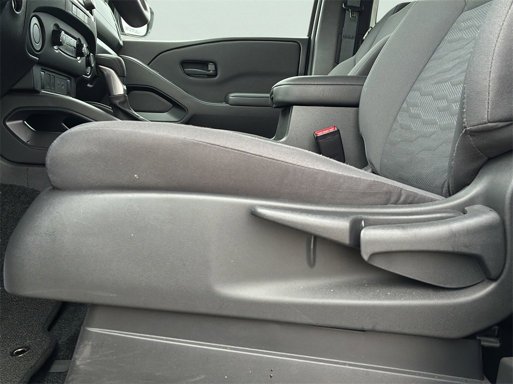 Used 2024 Nissan Frontier S w/ S Utility Package image 20