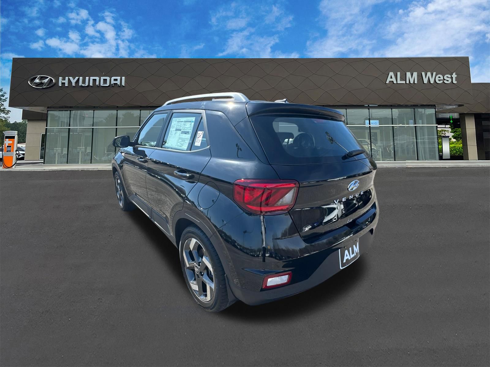 New 2026 Hyundai Venue SEL FWD image 8