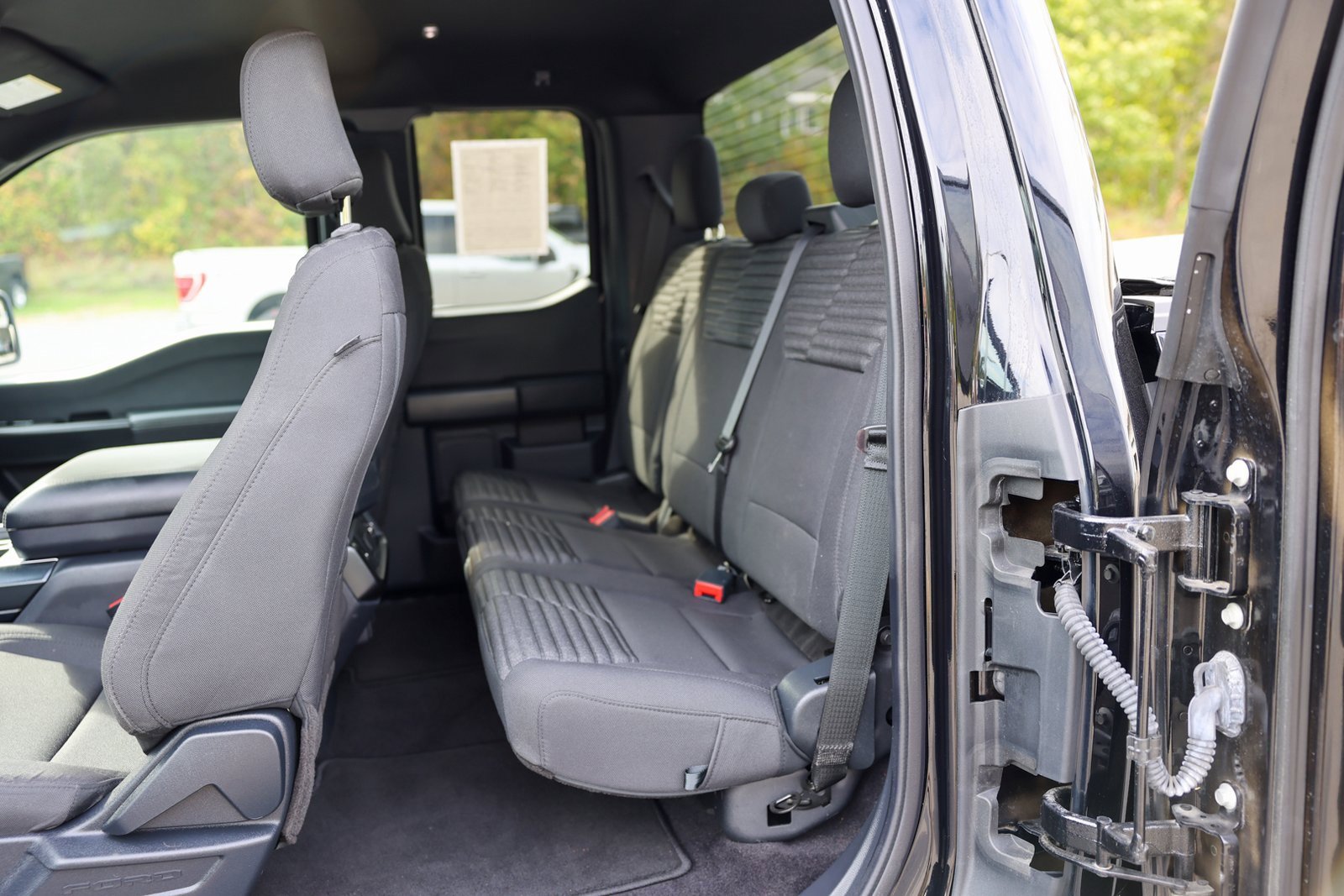 Certified 2022 Ford F150 XL w/ STX Appearance Package image 15