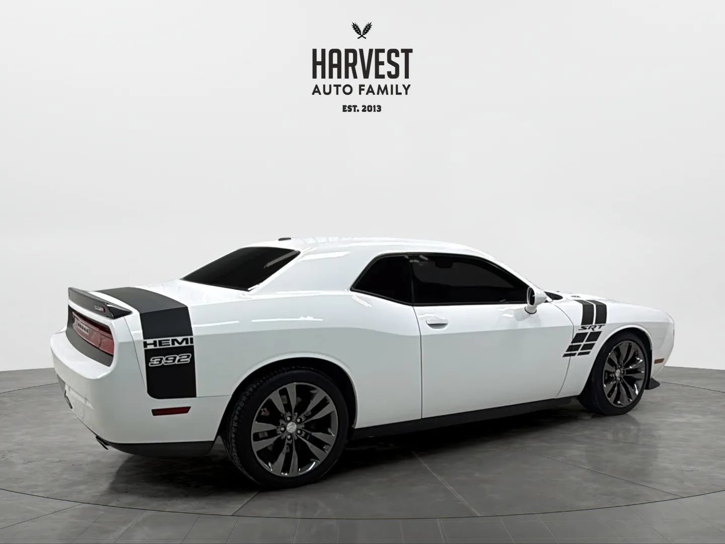 Used 2014 Dodge Challenger SRT8 Core RWD image 7