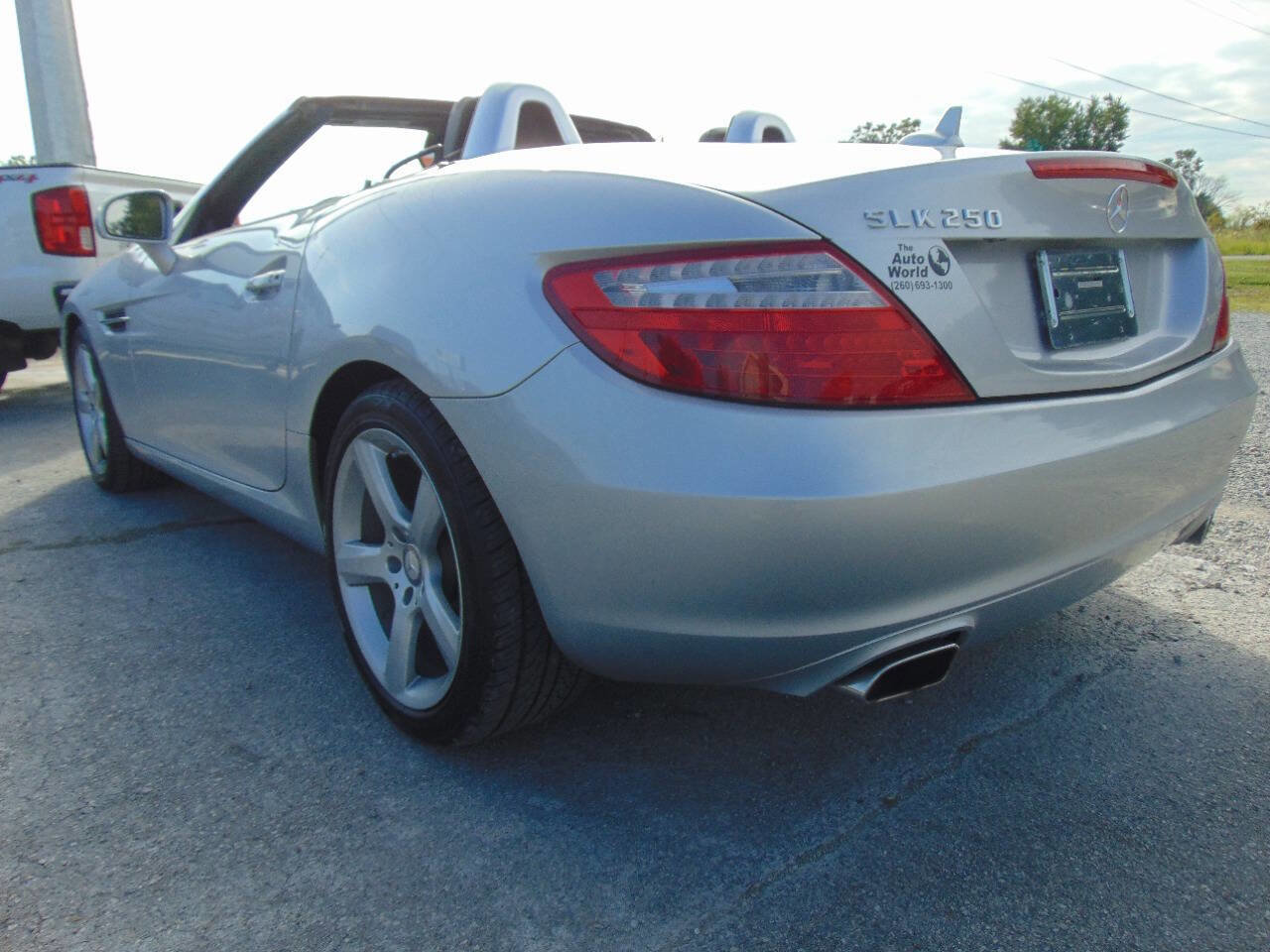 Used 2013 Mercedes-Benz SLK 250 SLK 250 2dr Convertible image 6