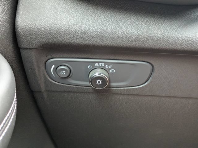 Used 2022 Buick Envision Preferred w/ Safety Package FWD image 32
