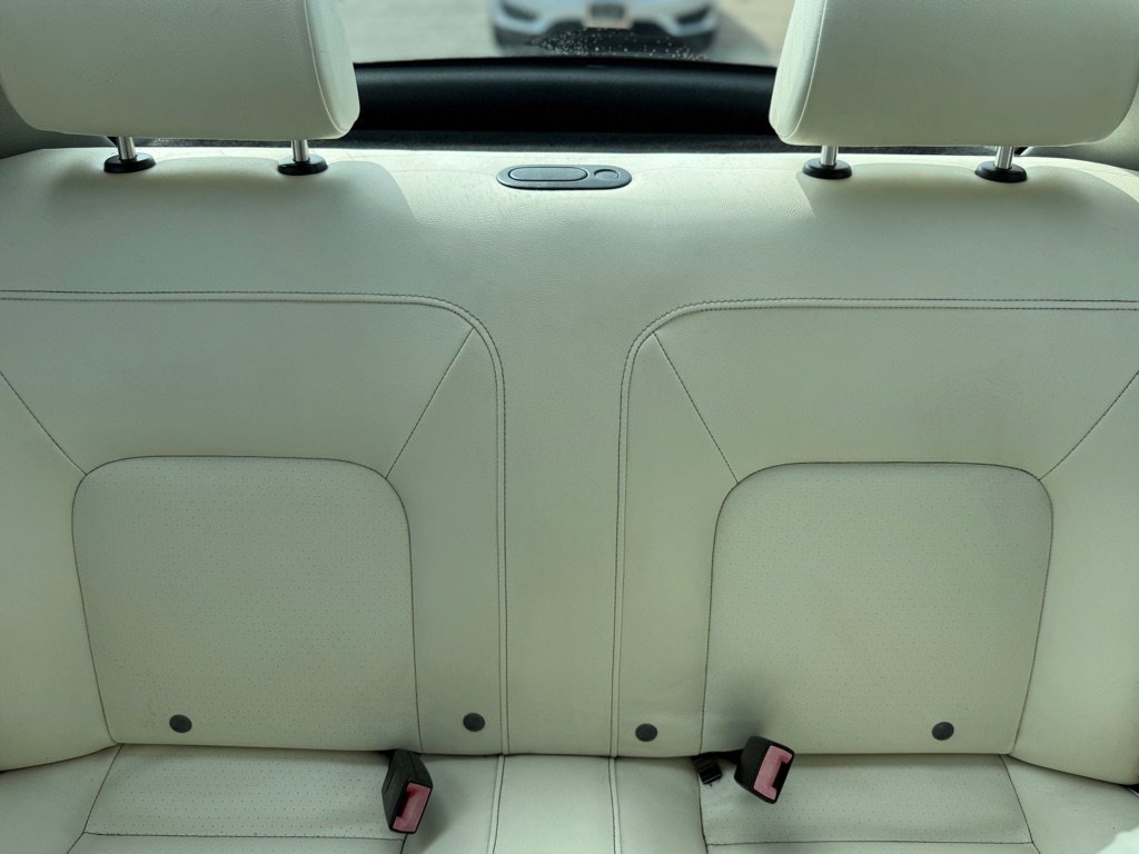 Used 2008 Volkswagen Beetle Triple White Edition image 14