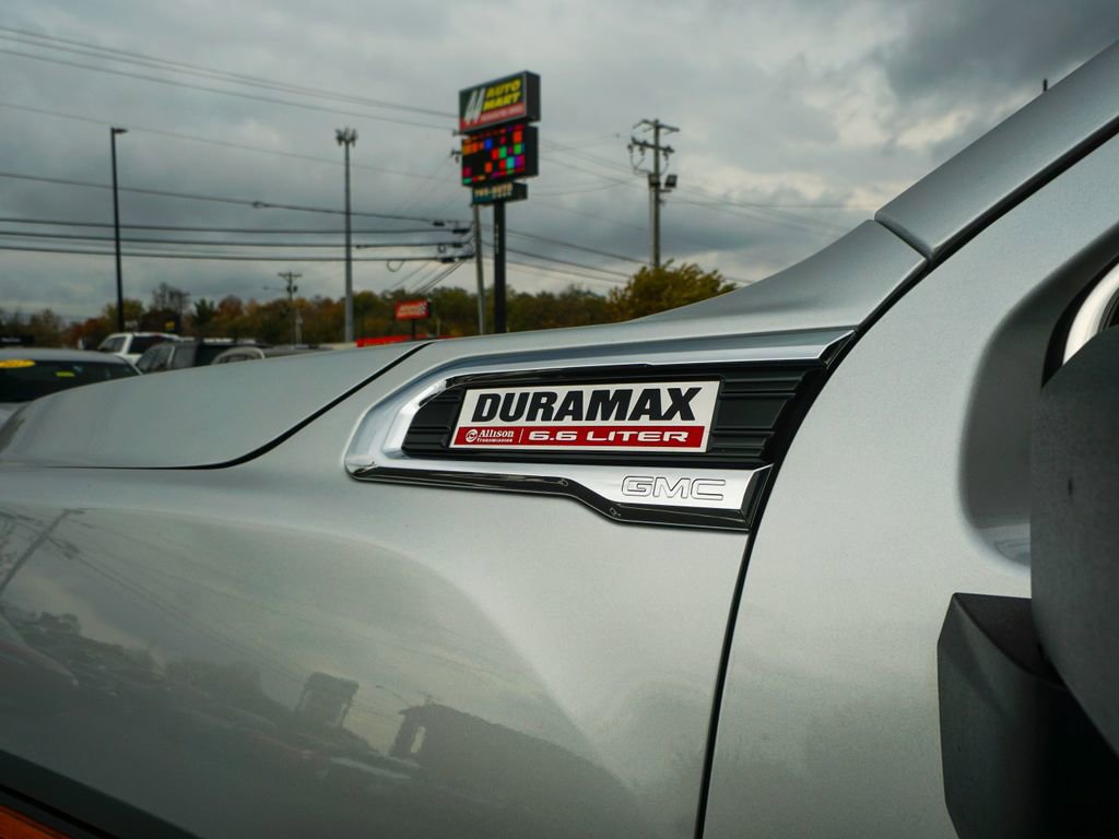 Used 2021 GMC Sierra 2500 Denali w/ Denali Ultimate Package image 3