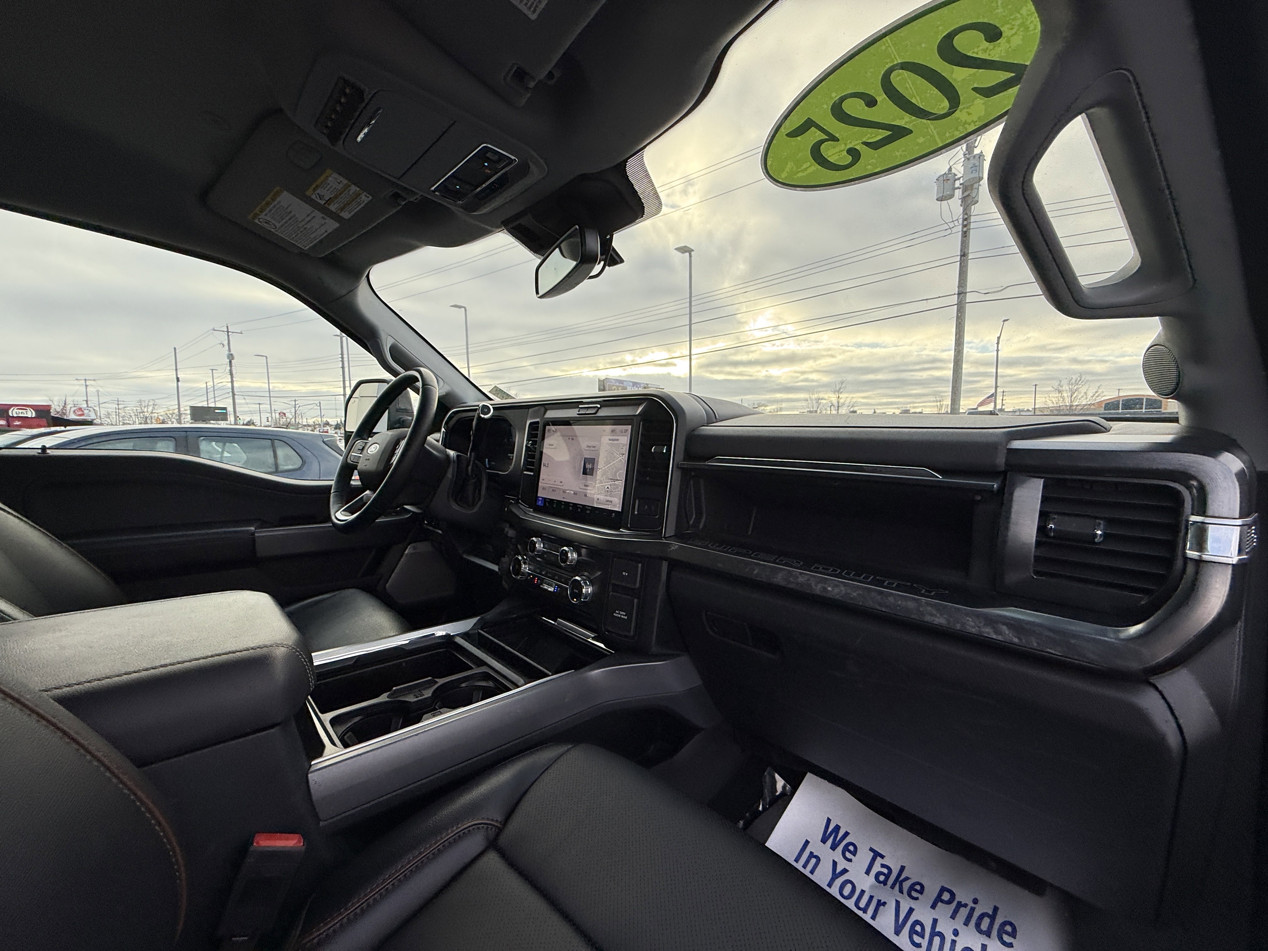 Used 2025 Ford F450 Lariat w/ FX4 Off-Road Package image 24