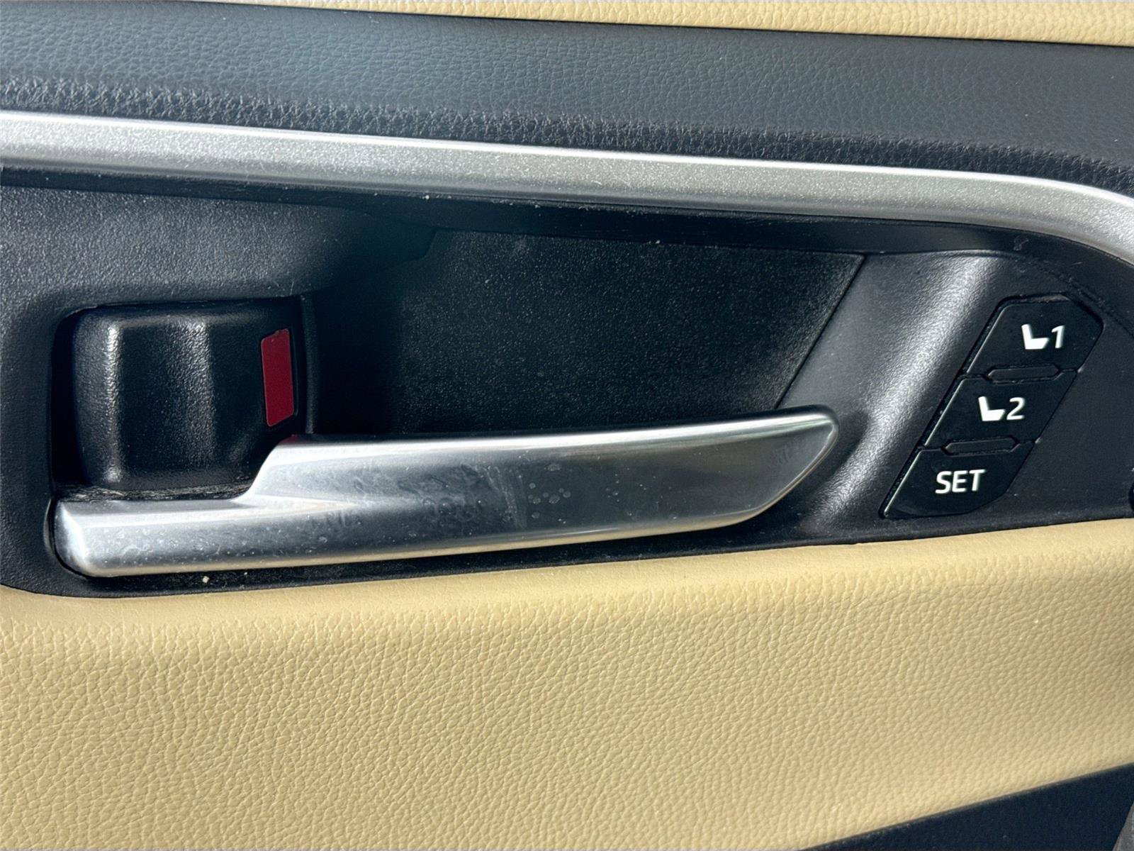 Certified 2023 Toyota RAV4 XLE Premium image 28