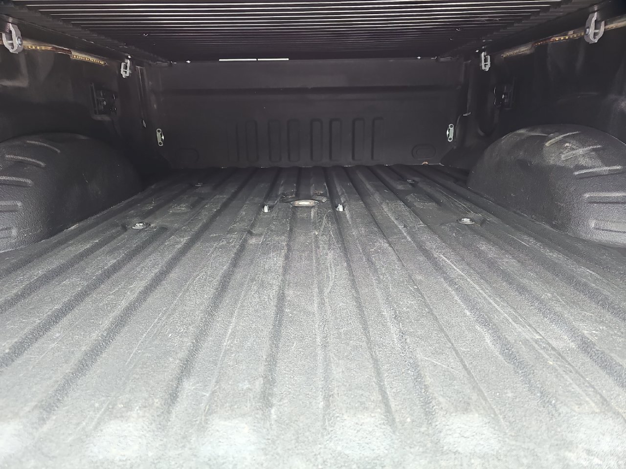 Used 2017 Ford F350 XLT AWD/4WD image 16