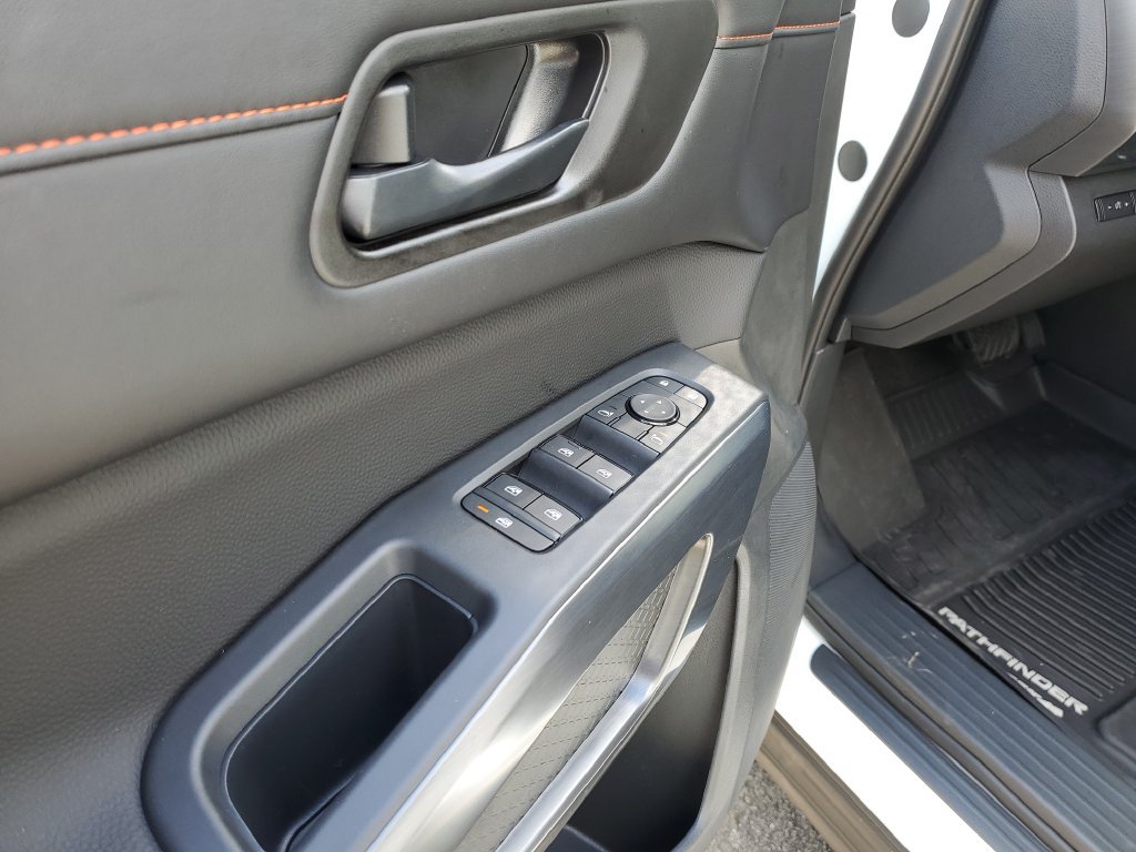 New 2026 Nissan Pathfinder Rock Creek AWD/4WD image 15