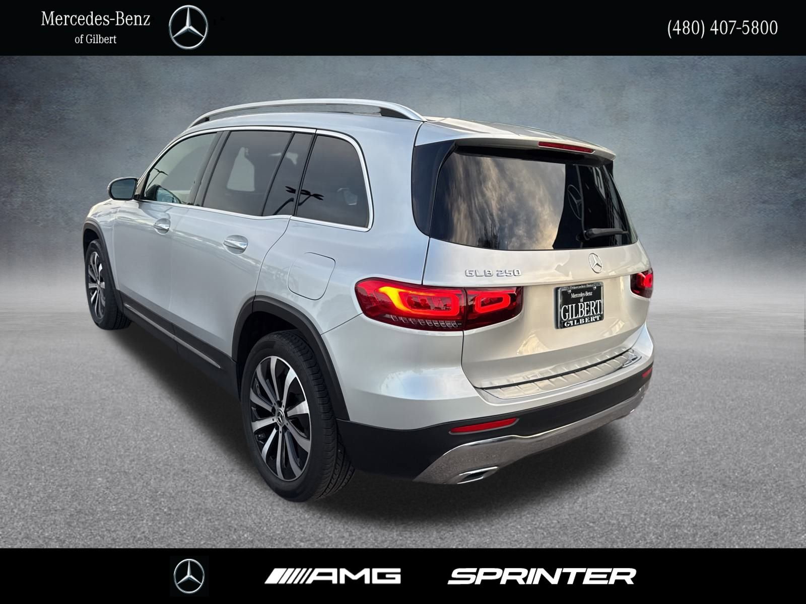 Used 2021 Mercedes-Benz GLB 250 image 4