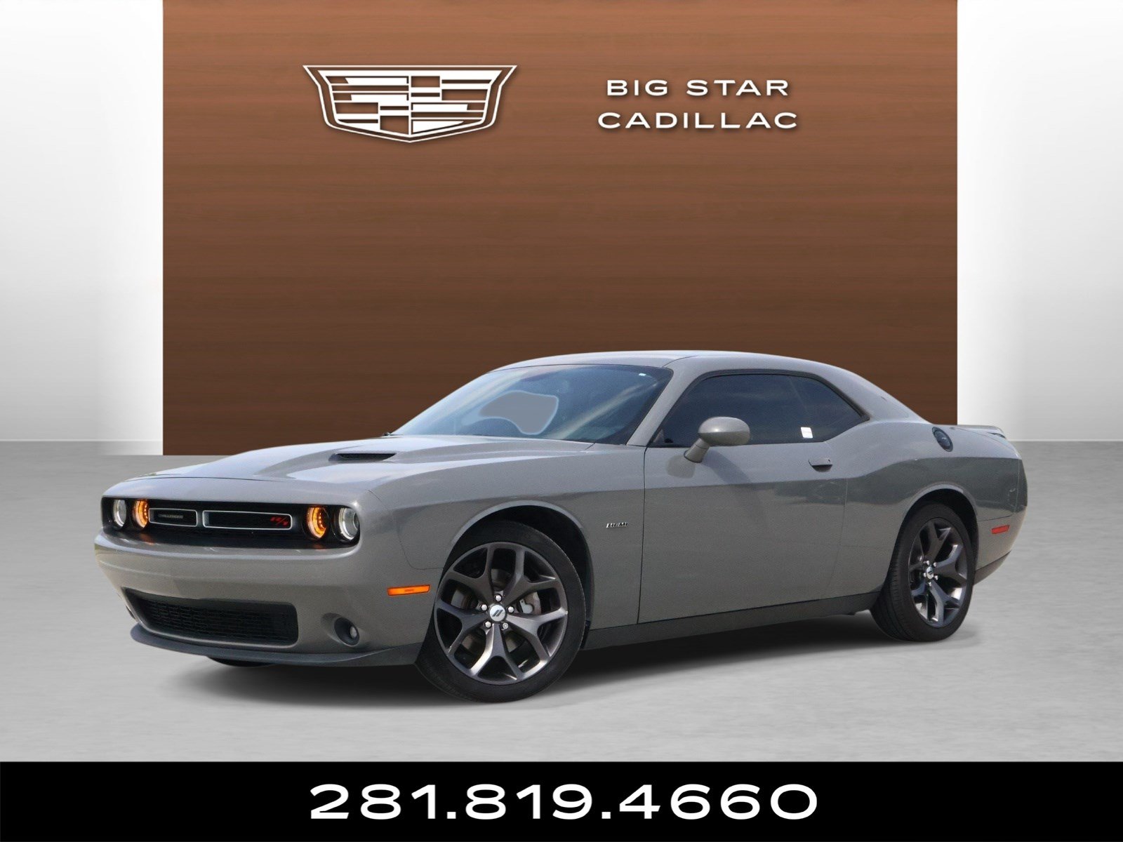 Used 2018 Dodge Challenger R/T Plus RWD image 1