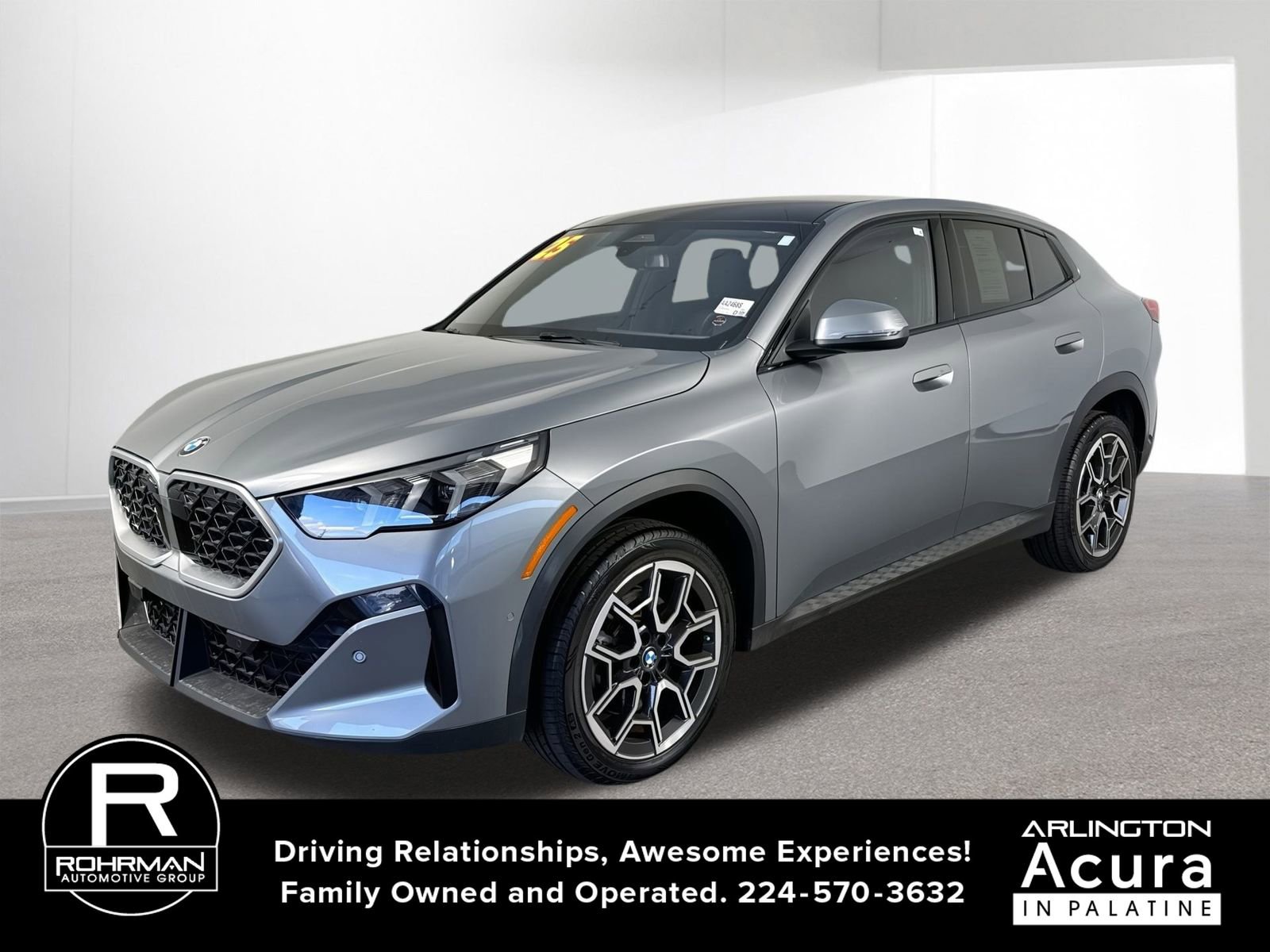 Used 2025 BMW X2 xDrive28i image 1