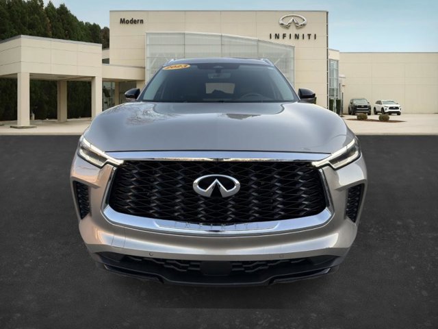 Certified 2023 INFINITI QX60 Luxe w/ Cargo Package image 2