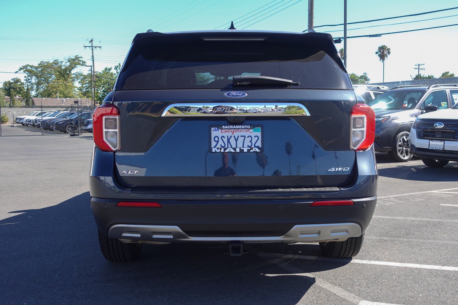 Used 2023 Ford Explorer XLT w/ Equipment Group 202A AWD/4WD image 6