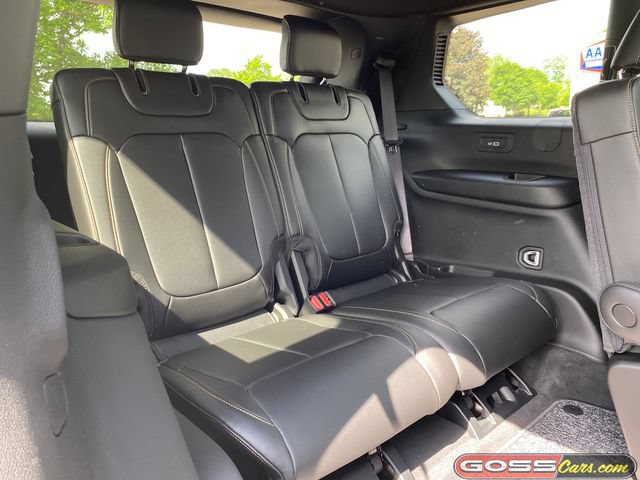 New 2026 Jeep Grand Cherokee L Limited AWD/4WD image 9