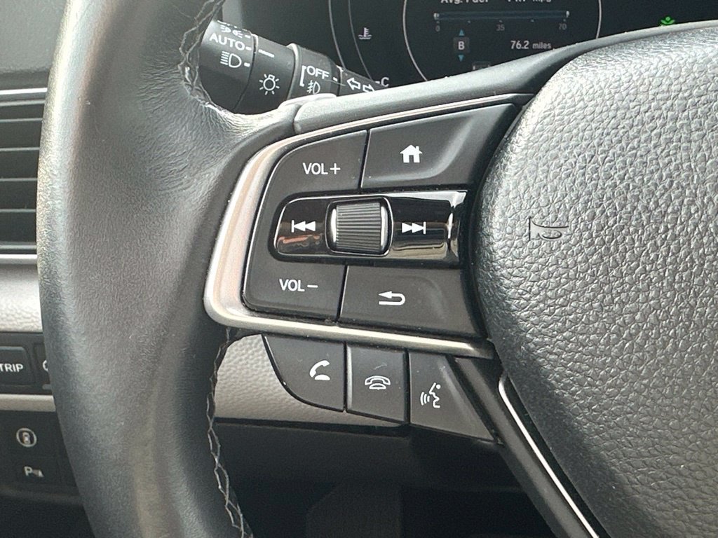 Used 2018 Honda Accord Touring image 20