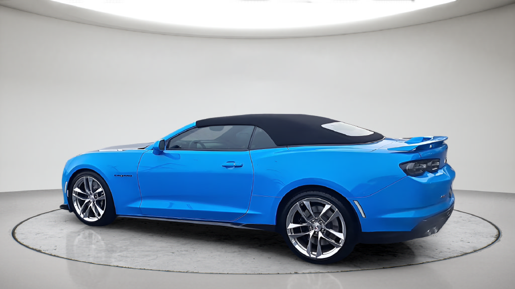 Used 2023 Chevrolet Camaro SS w/ Design Package 3 RWD image 10