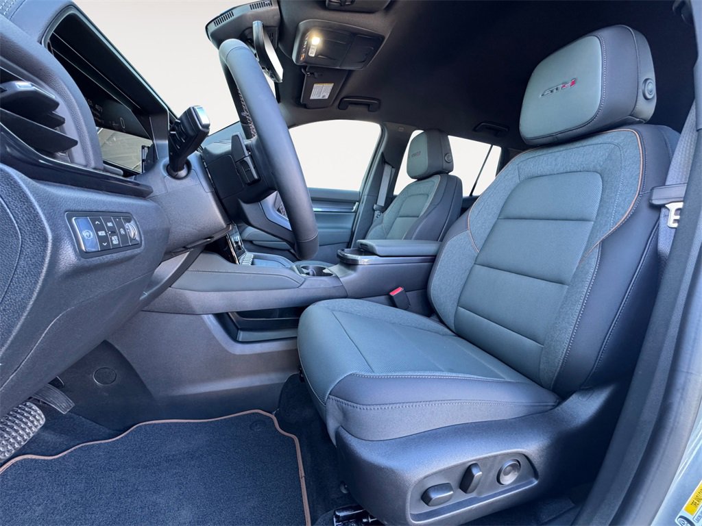 New 2026 GMC Terrain AT4 w/ Technology Package II image 9